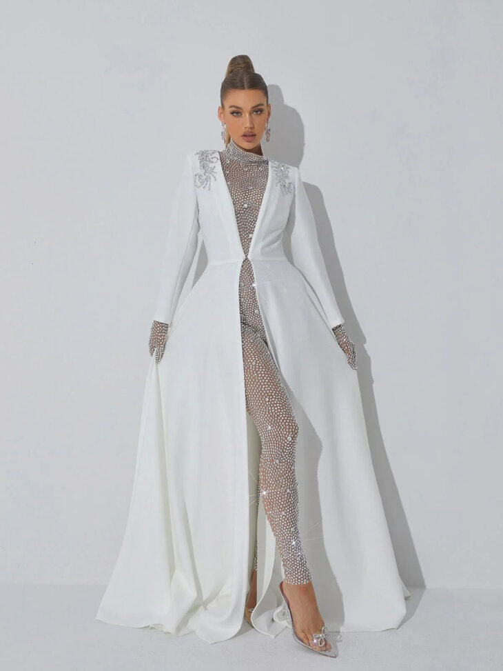 Manteau orné de cristaux Roise – Image 4