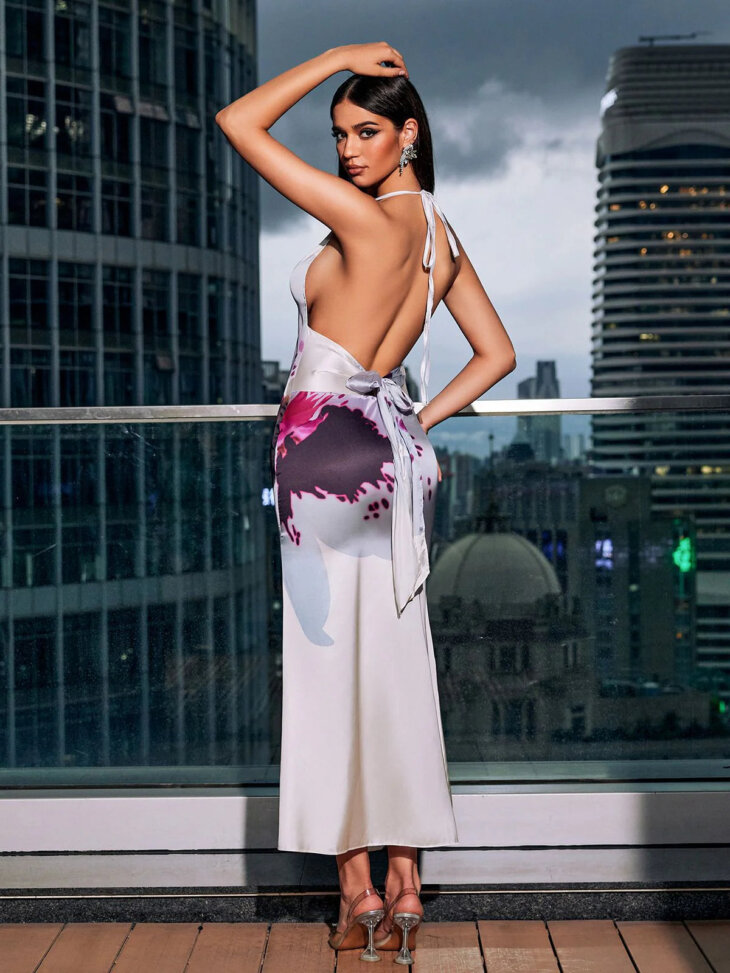 Robe longue en satin fleuri dos nu Fagor – Image 2