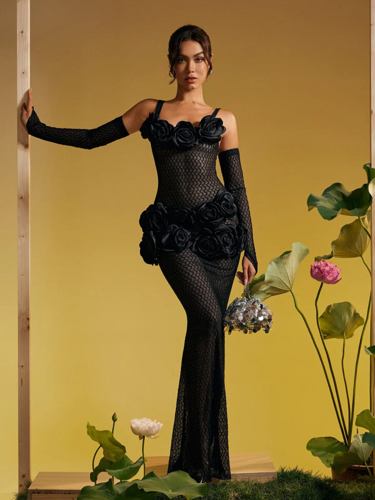 Robe longue Barbara Spaghetti à fleurs creuses