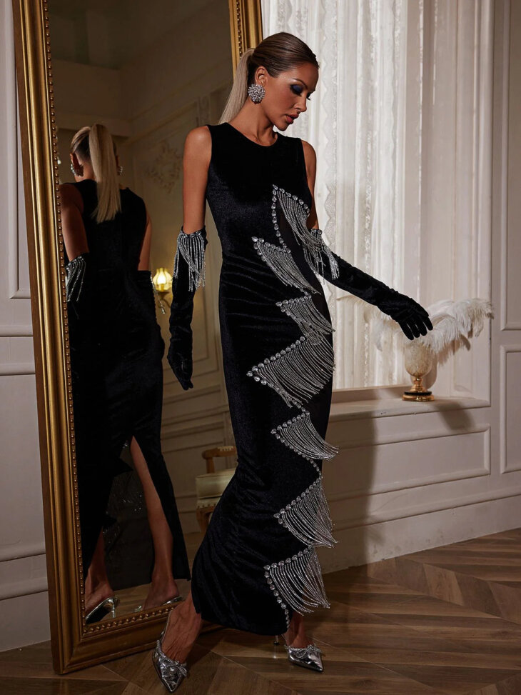 Robe longue Ragnar patchwork à franges en cristal avec gants – Image 4