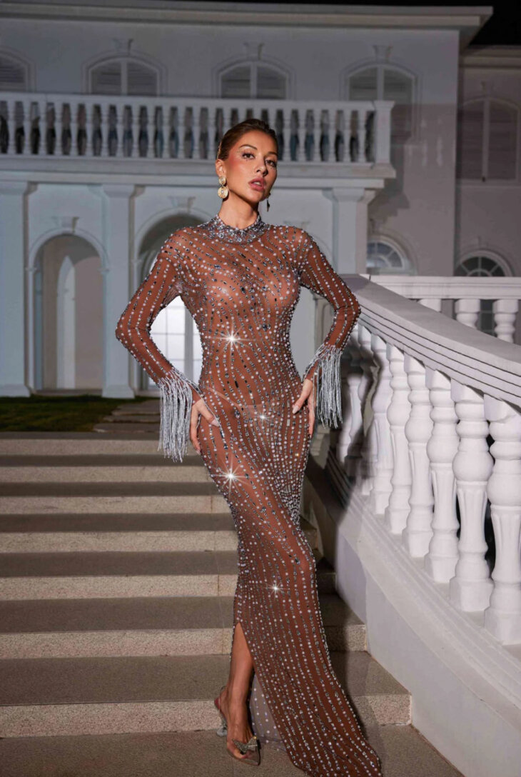 Robe longue en maille à franges ornée Camilo