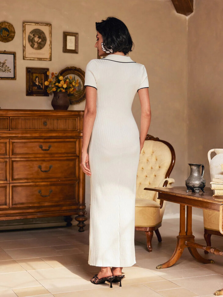 Robe longue en maille boutonnée à manches courtes Tennie – Image 2