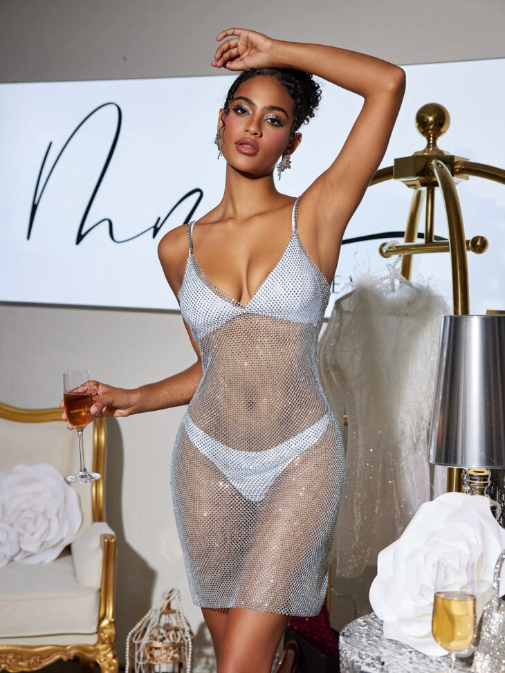 Ares - Robe courte en cotte de mailles et cristaux spaghetti – Image 4