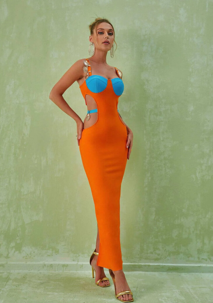Margaux - Robe longue ornée à découpes - Orange