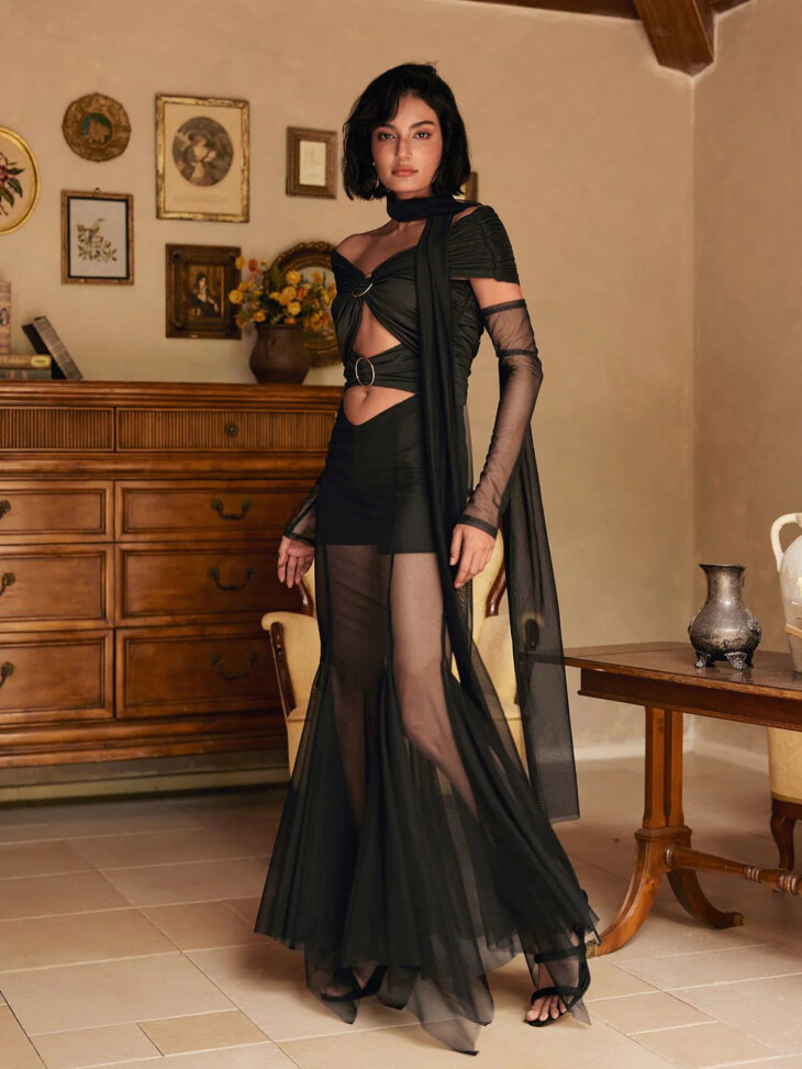 Robe longue en maille découpée Lakiya – Image 4
