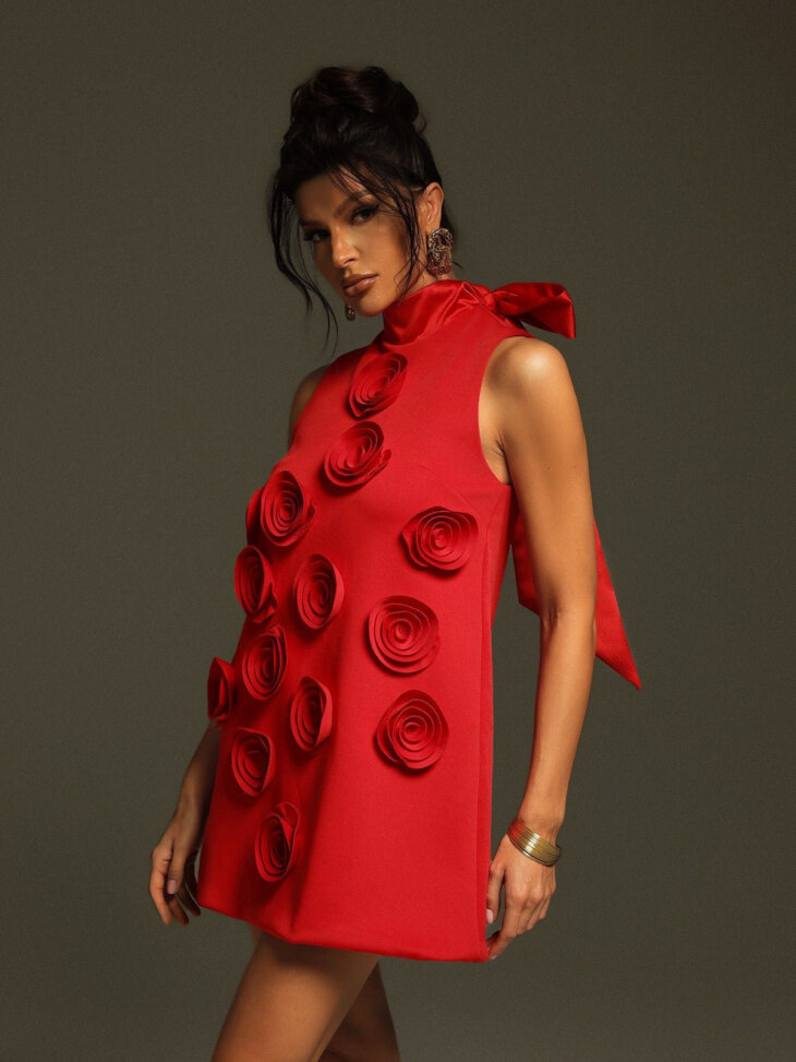 Mini-robe fleurie avec nœud sans manches Keane – Image 3