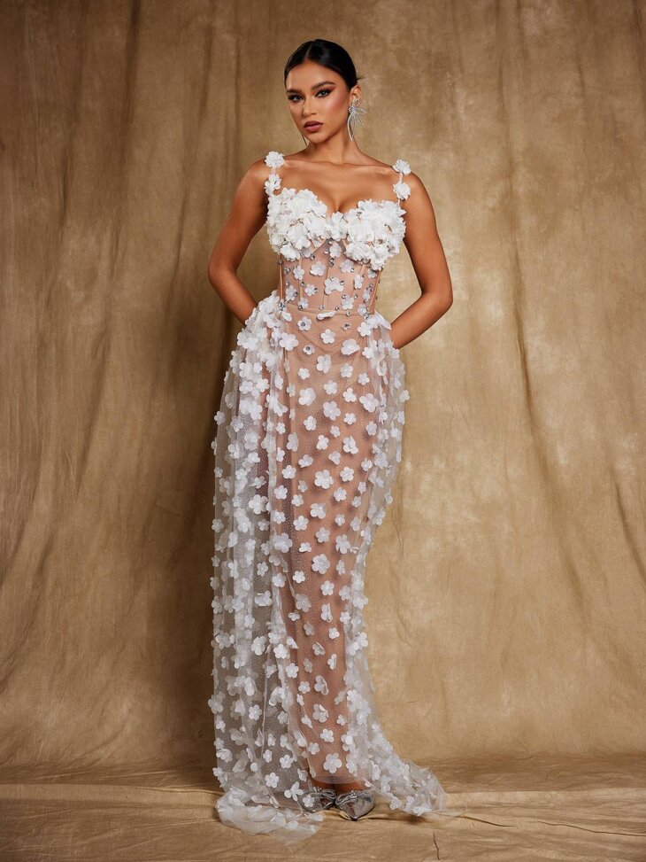 Oksana - Robe longue corset à fleurs et spaghetti – Image 4