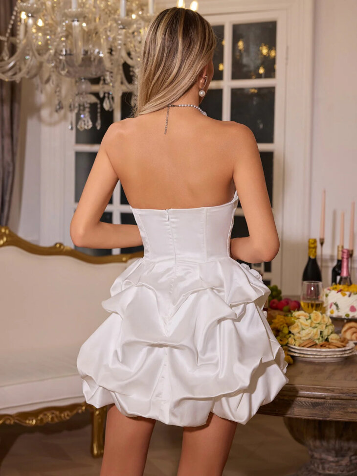 Mini-robe bustier en satin à fleurs Erika – Image 2