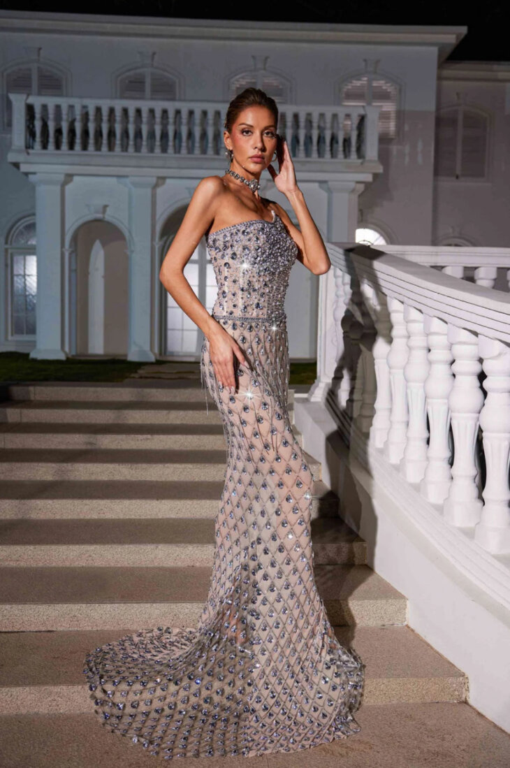 Robe longue sans bretelles en maille strassée Sean – Image 2