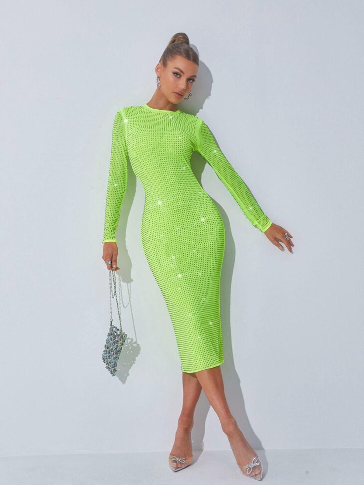 Neriah - Robe mi-longue ornée de cristaux - Vert