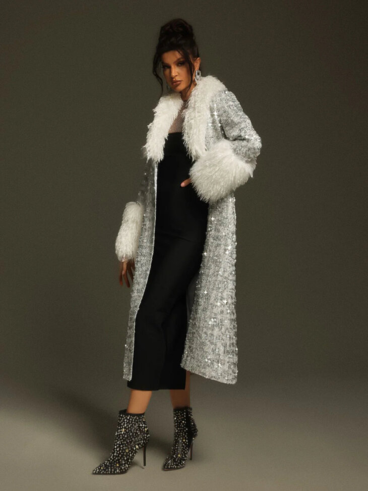 Manteau à paillettes et col en fausse fourrure Panue