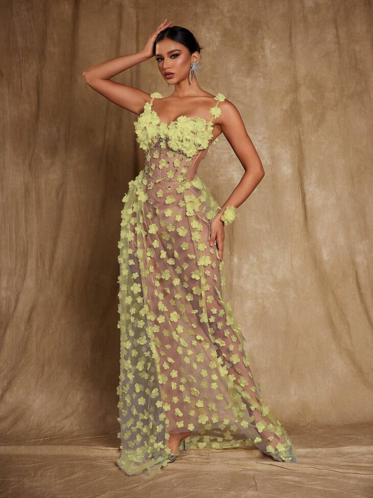 Oksana - Robe longue corset à fleurs spaghetti - Jaune