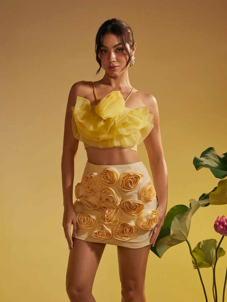 Haut court en tulle à fleurs Zyla – Image 3