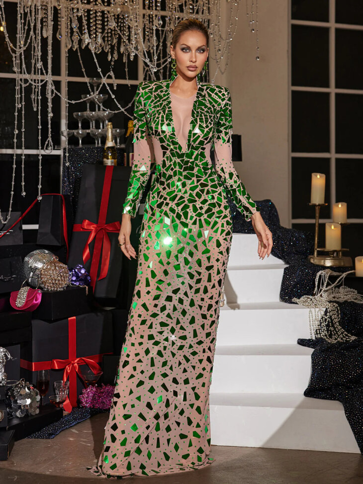 Robe longue en maille ornée d'acrylique Livine – Image 4