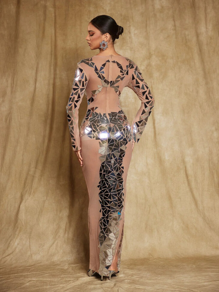 Robe longue en maille découpée en acrylique à manches longues Edwina – Image 2