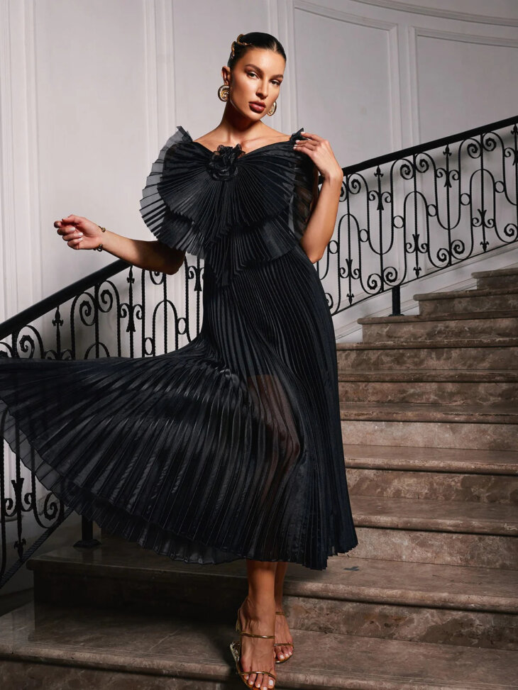 Robe froncée à fleurs avec nœud spaghetti Olwen – Image 3