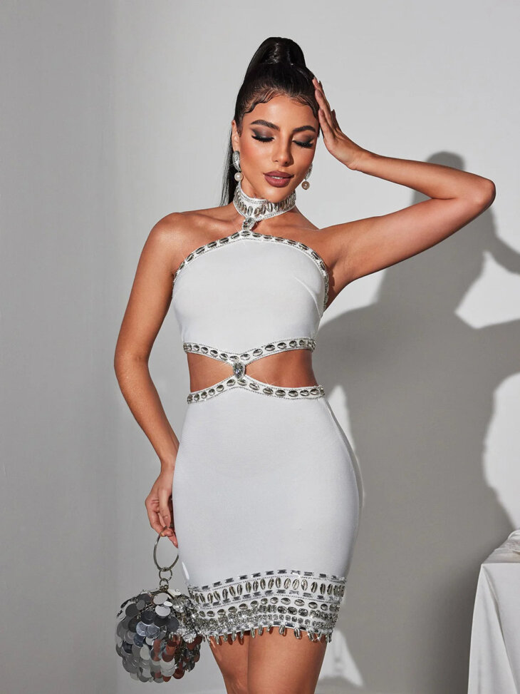 Fritz - Mini-robe bandage à coquillages et strass – Image 5