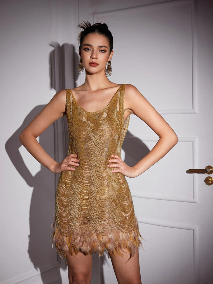 Mini-robe en maille à plumes et franges Olenna – Image 3