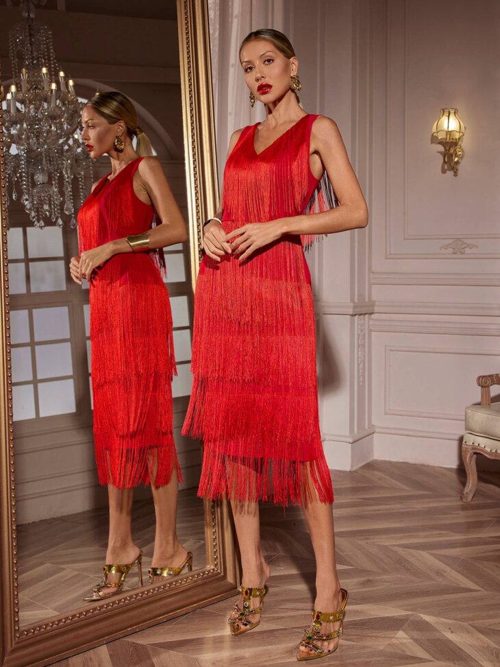 Robe mi-longue à franges et col en V Sheadon – Image 6