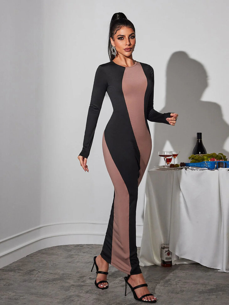 Robe longue imprimée à manches longues Katima – Image 3