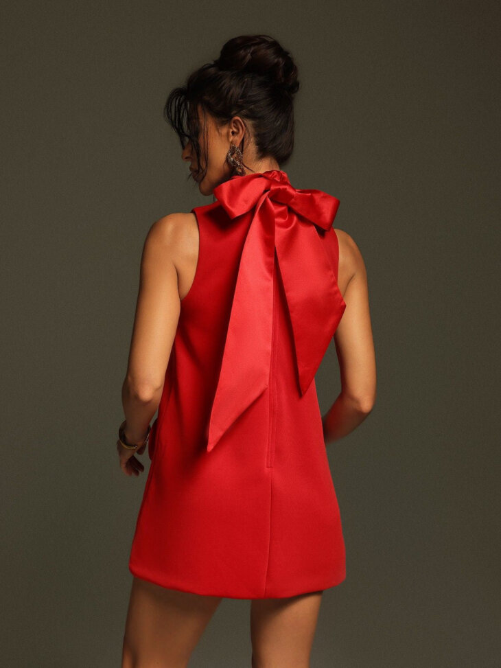 Mini-robe fleurie avec nœud sans manches Keane – Image 2