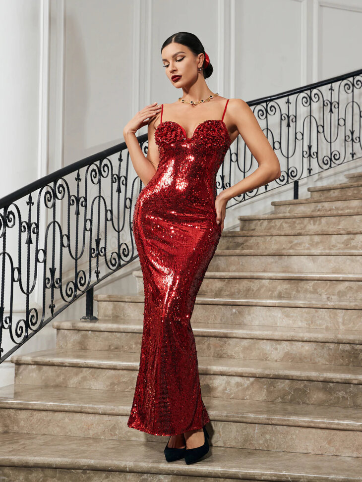 Robe Lorelei à paillettes et fleurs rouges