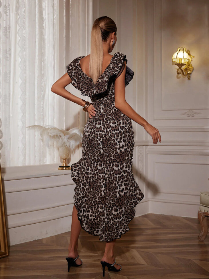 Ike - Robe à imprimé léopard et épaules dénudées – Image 6
