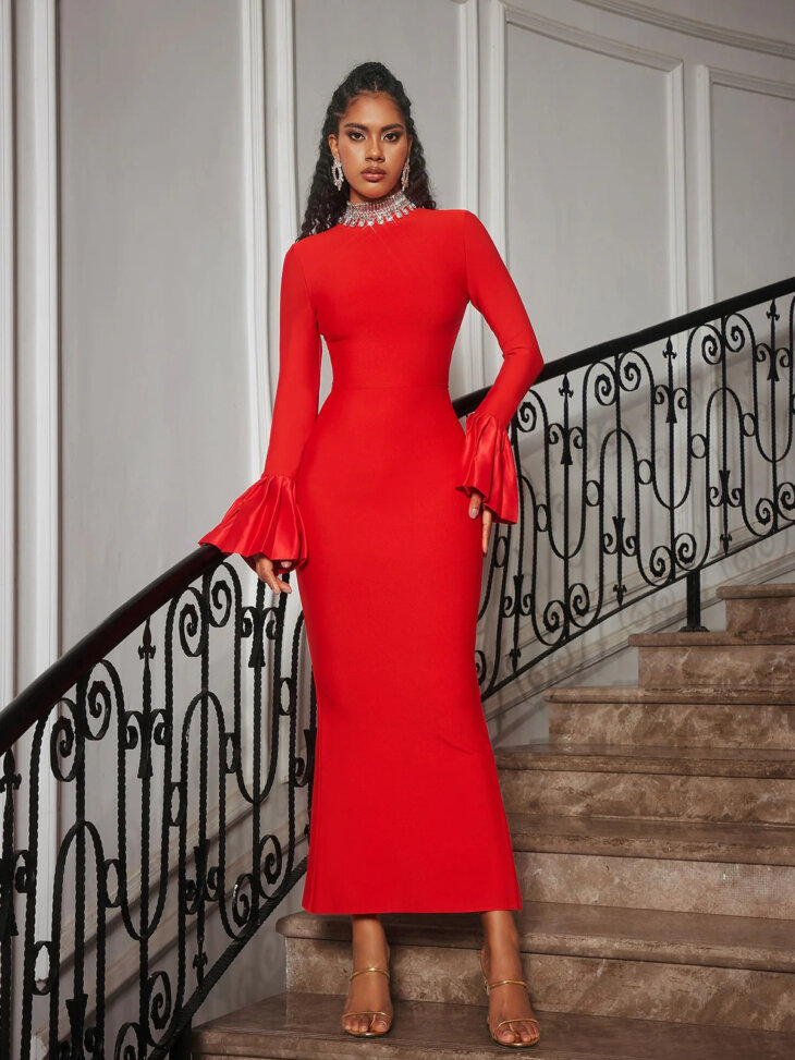 Omer - Robe bandage à strass et manches volantées - Rouge – Image 3
