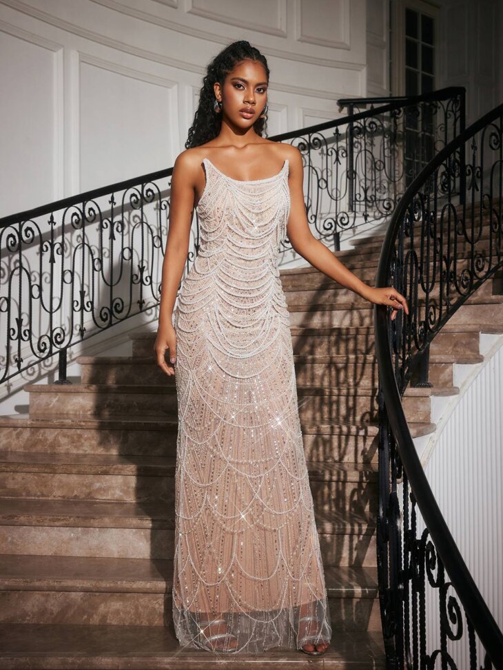 Robe longue sans bretelles ornée de perles Branddun – Image 3