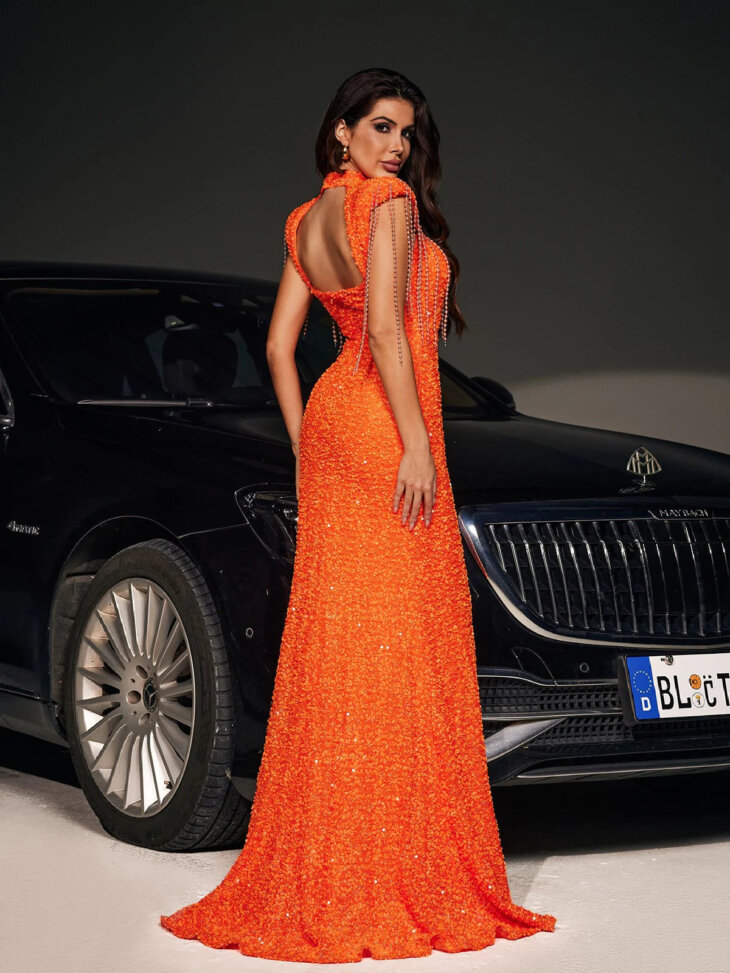 Robe longue fendue à franges en perles Ekaterina – Image 4