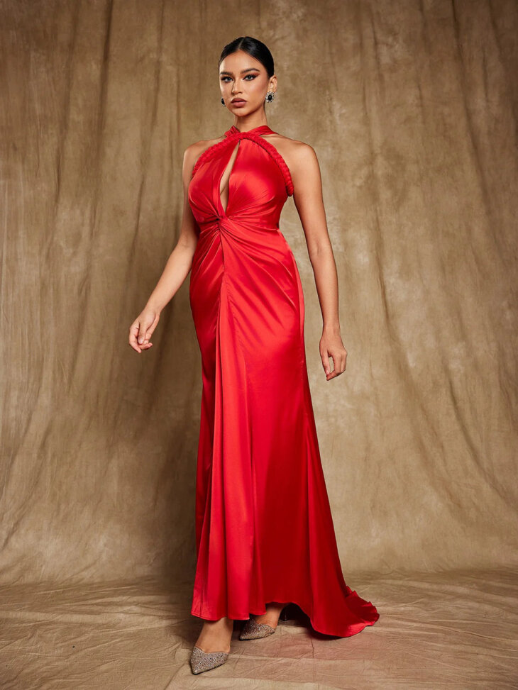 Robe longue en satin à col licou Samson