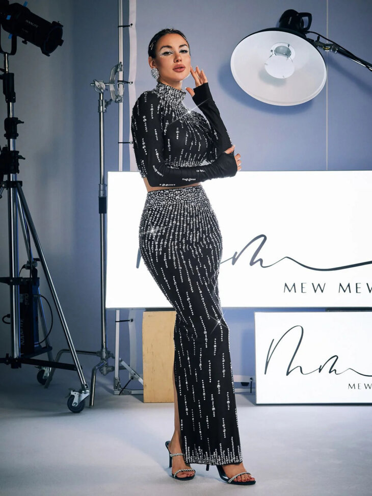 Ensemble jupe taille haute en strass Dutton – Image 3