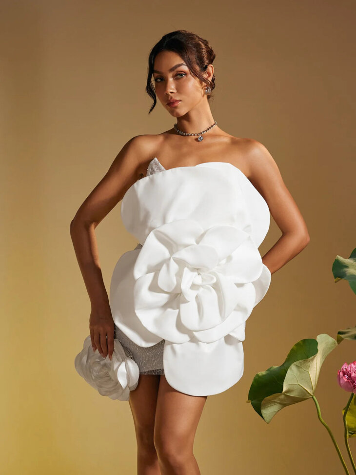 Mini-robe fleurie sans bretelles Ruairi – Image 3