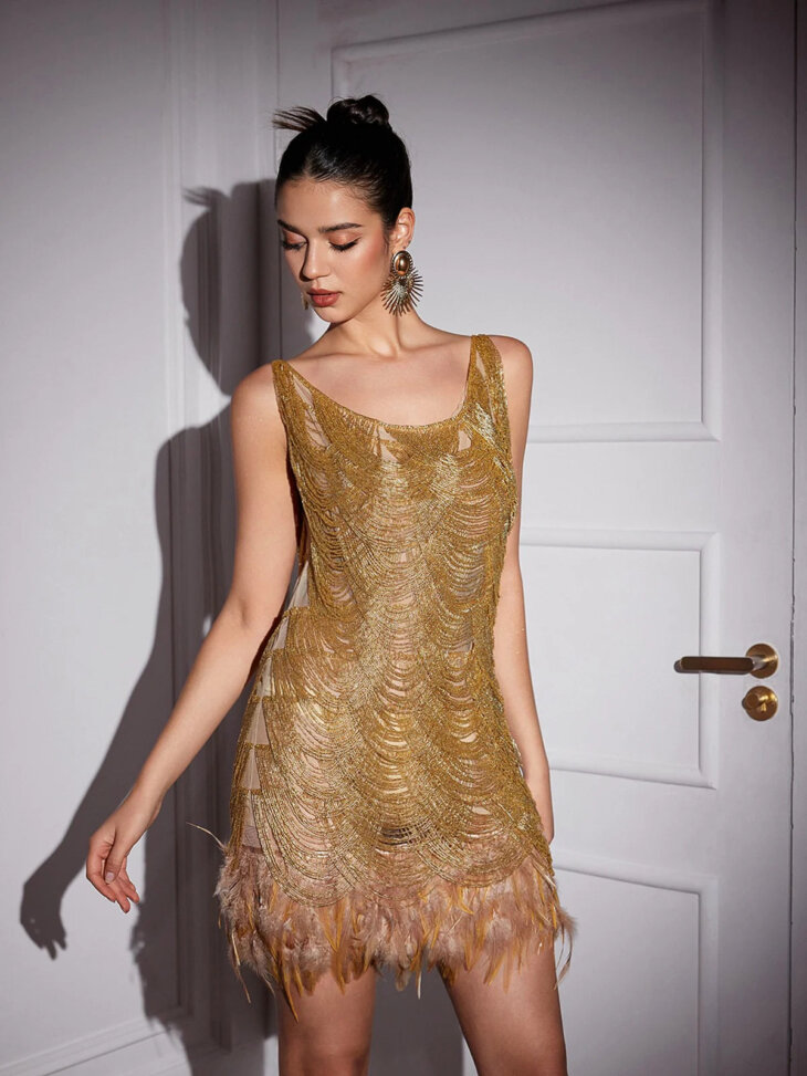 Mini-robe en maille à plumes et franges Olenna – Image 4