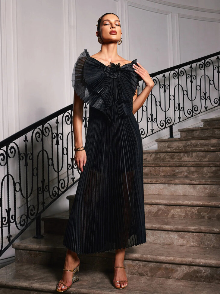 Robe froncée à fleurs avec nœud spaghetti Olwen – Image 5