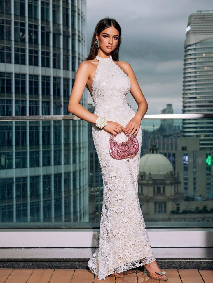 Robe longue en dentelle florale Bonita – Image 3