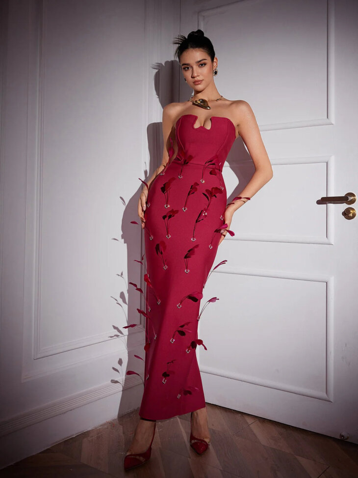 Robe longue bandage sans bretelles en plumes Kaylynn – Image 5
