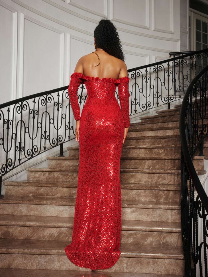 Robe longue à sequins fleuris et épaules dénudées Catherynne – Image 2