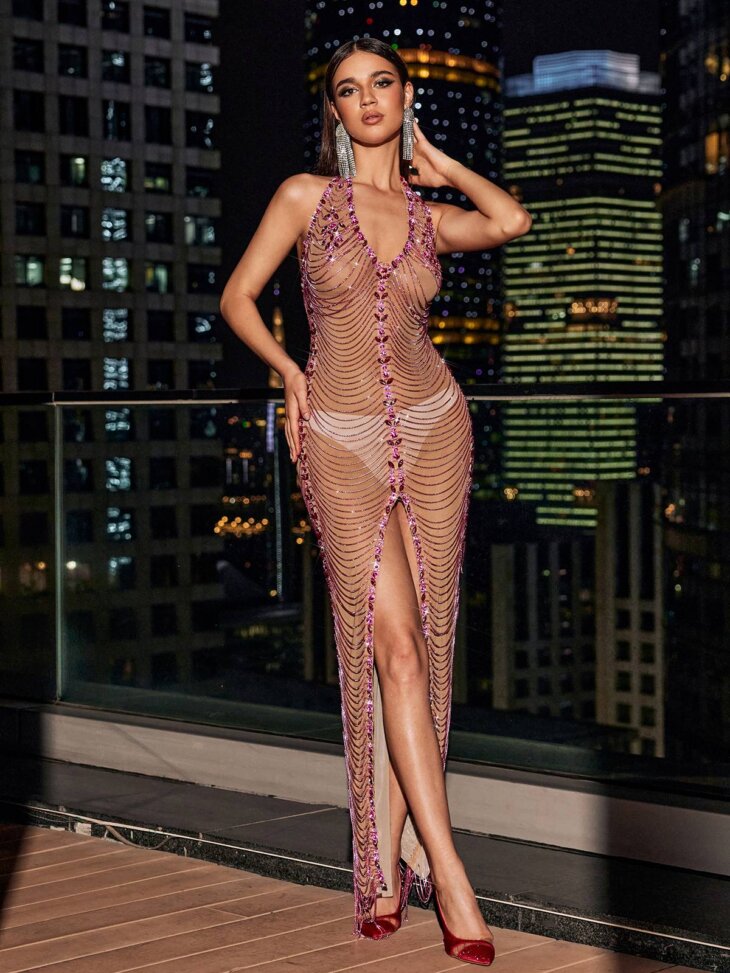 Miracle - Robe longue fendue avec chaîne en cristal et dos ouvert – Image 3