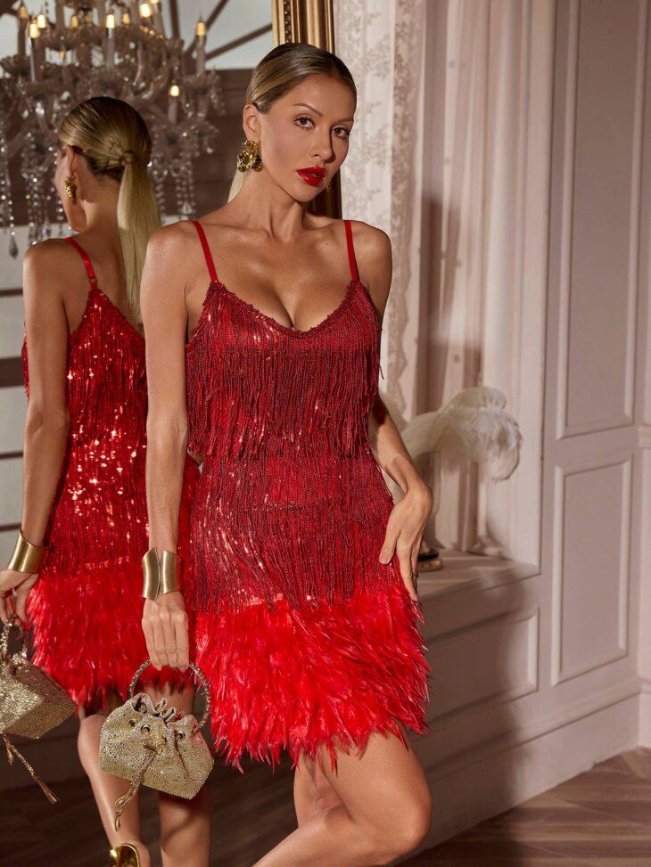 Austyn - Robe courte à plumes et pampilles - Rouge – Image 6