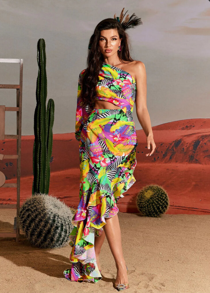 Robe longue froncée à une manche Brooks – Image 2