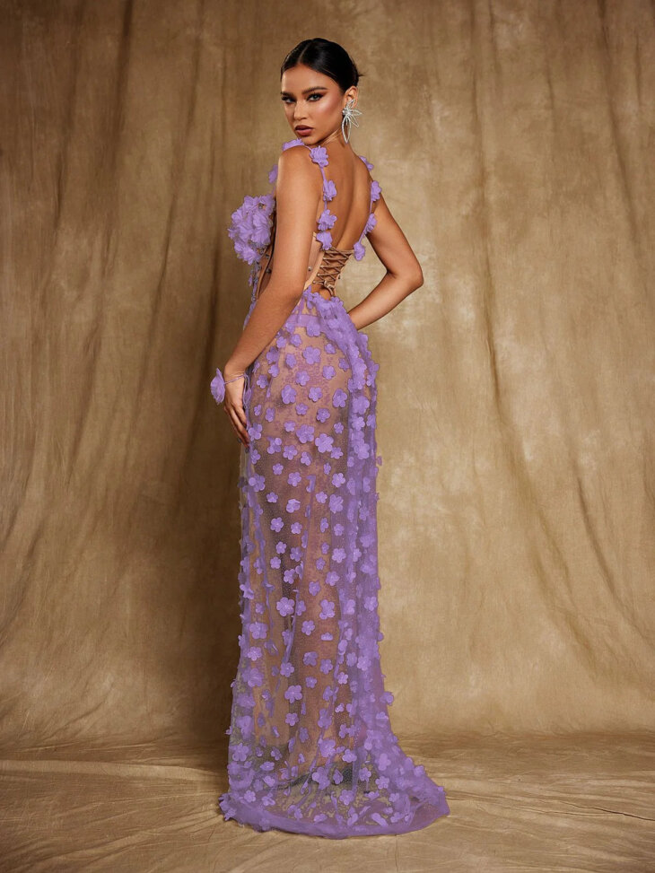 Oksana - Robe longue corset à fleurs spaghetti - Violet – Image 2