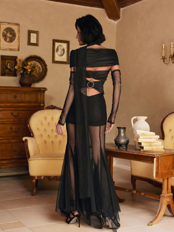 Robe longue en maille découpée Lakiya – Image 2