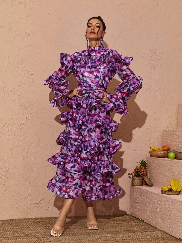 Robe mi-longue imprimée à volants Elena en violet