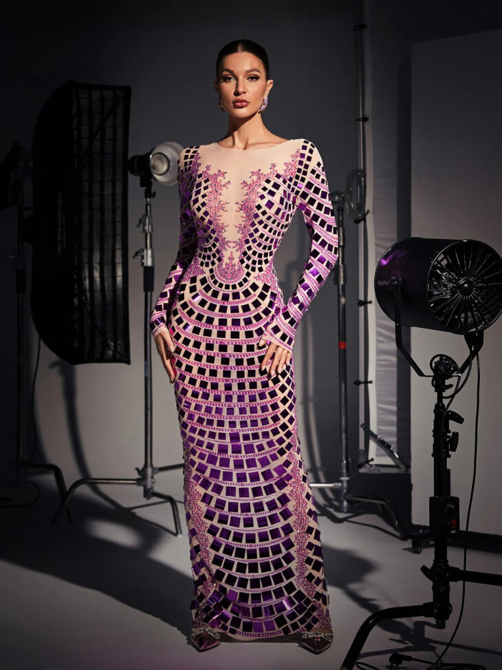 Robe longue ornée à manches longues Angie – Image 3