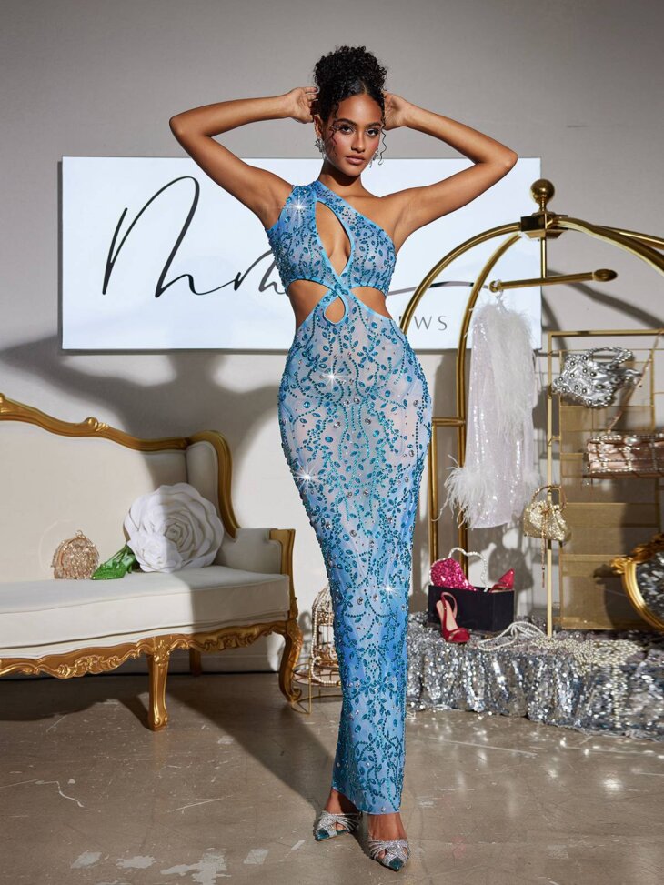 Robe longue Shalow à une épaule découpée en strass – Image 3