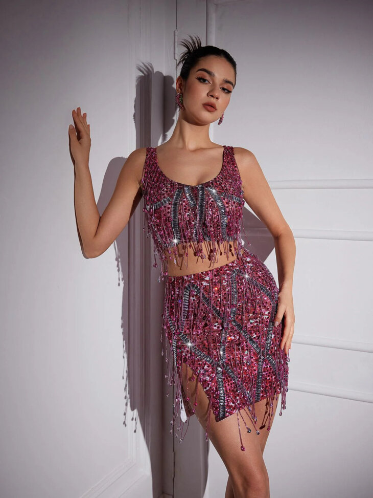 Colette - Ensemble jupe fendue à franges et chaîne en cristal - Rose – Image 6