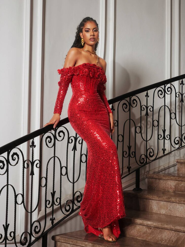Robe longue à sequins fleuris et épaules dénudées Catherynne