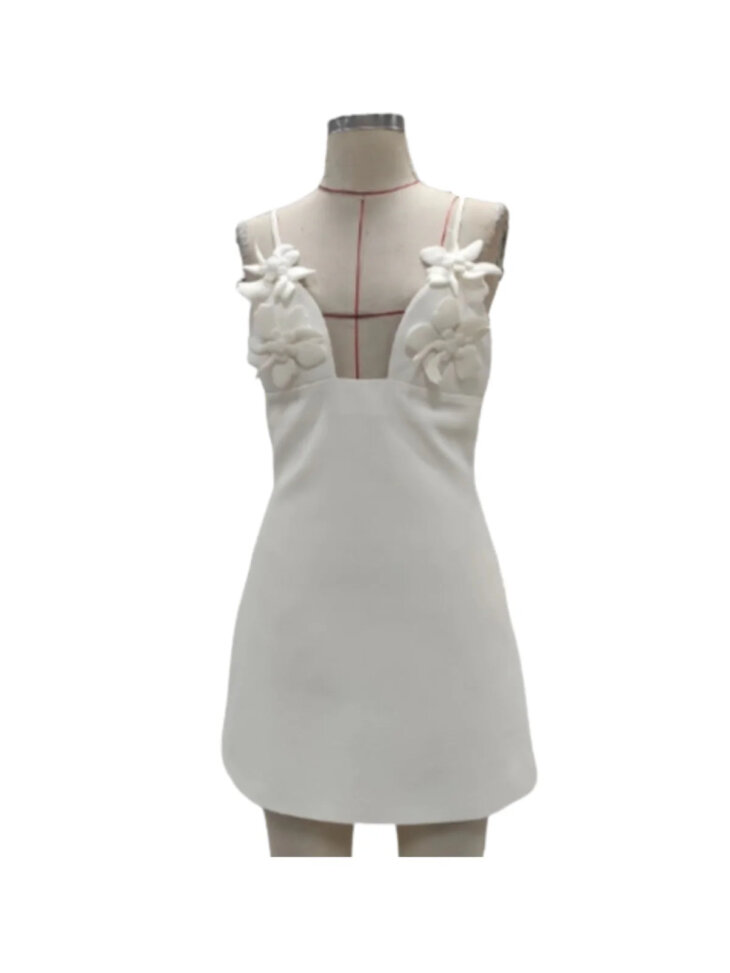 Marjani - Robe courte à fleurs spaghetti – Image 7