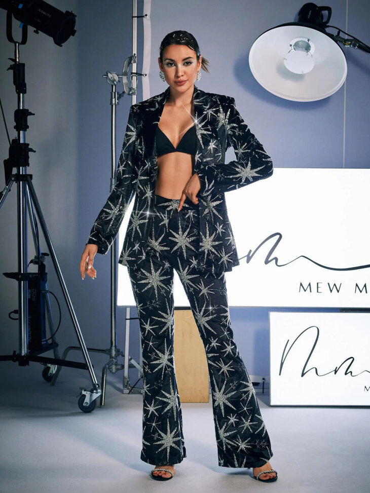 Ensemble blazer en cristal à sequins et feuilles Rhodes – Image 2